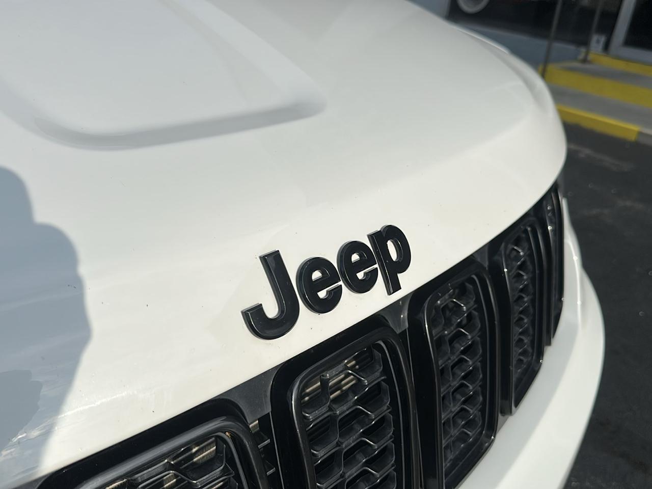 Jeep Grand Cherokee Laredo X 4x4 2021
