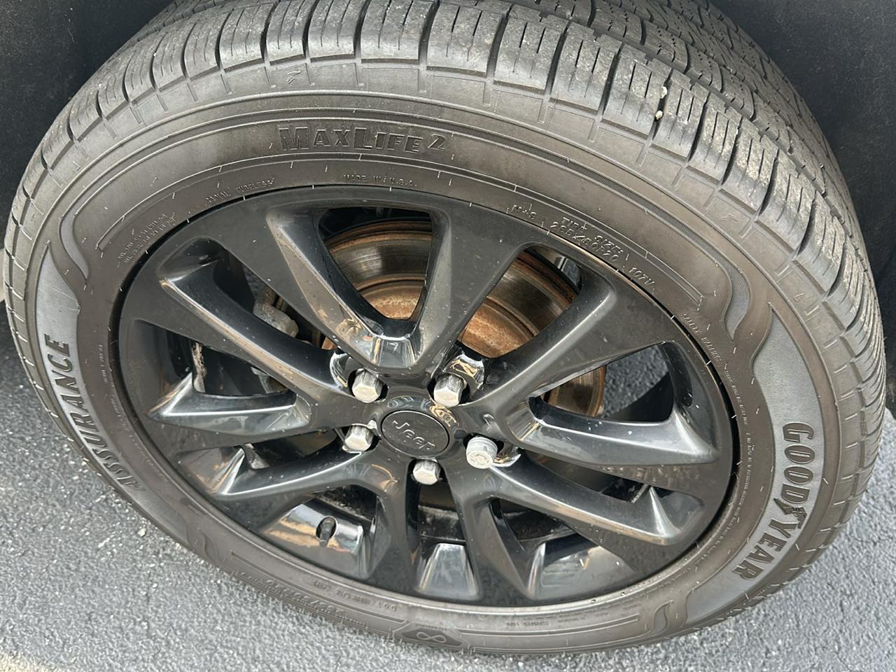 Jeep Grand Cherokee Laredo X 4x4 2021