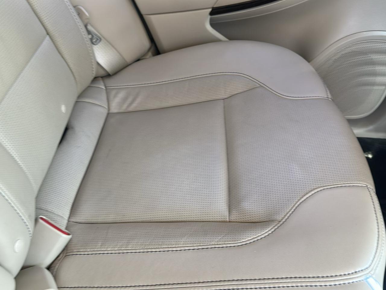 Ford Taurus 4dr Sdn Limited FWD 2016