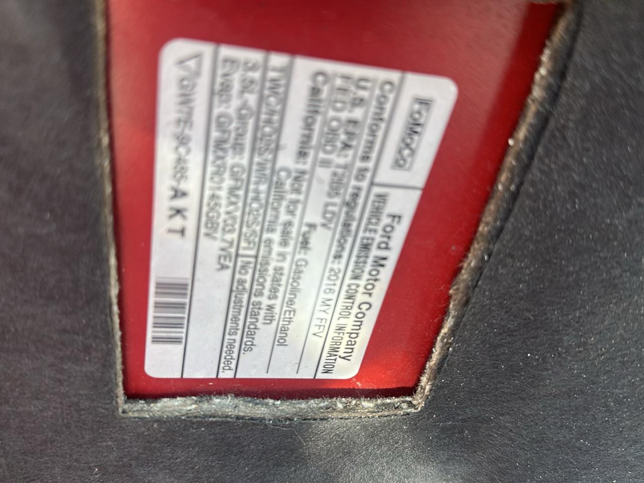 Ford Taurus 4dr Sdn Limited FWD 2016