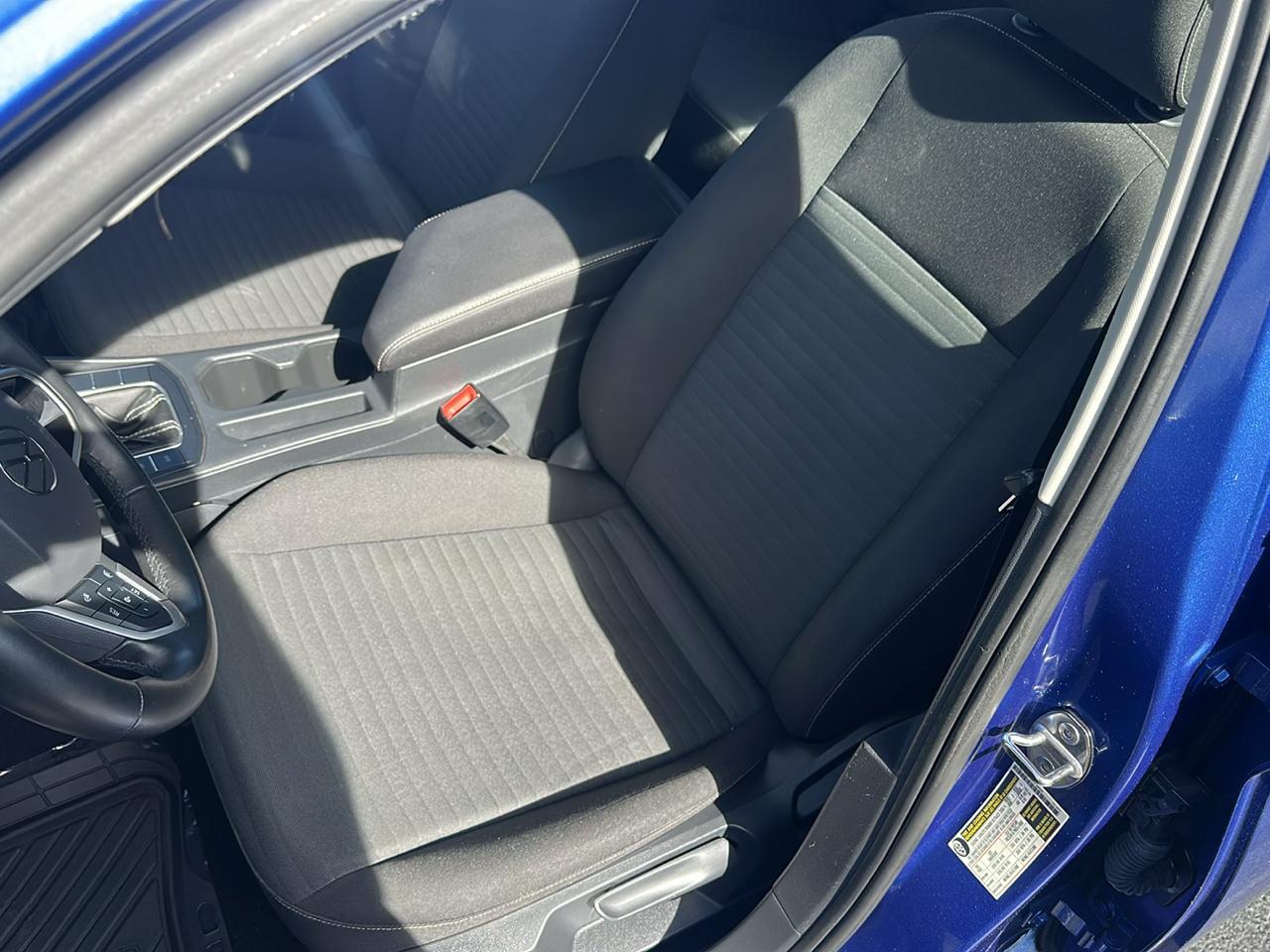Volkswagen Jetta S Auto 2024