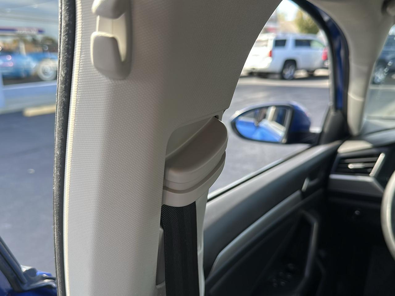 Volkswagen Jetta S Auto 2024