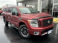2017 Nissan Titan 