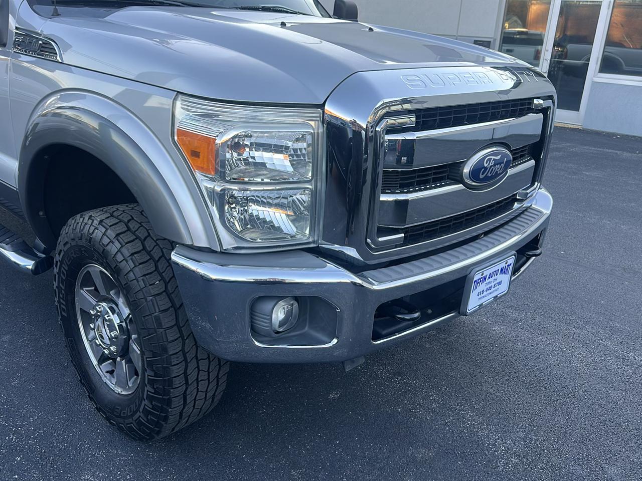 Ford Super Duty F-350 SRW  2011