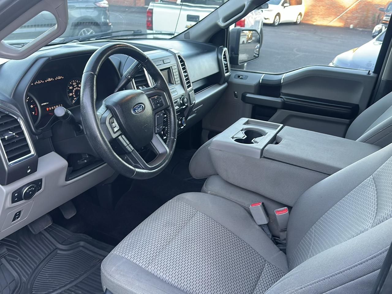 Ford F-150  2016