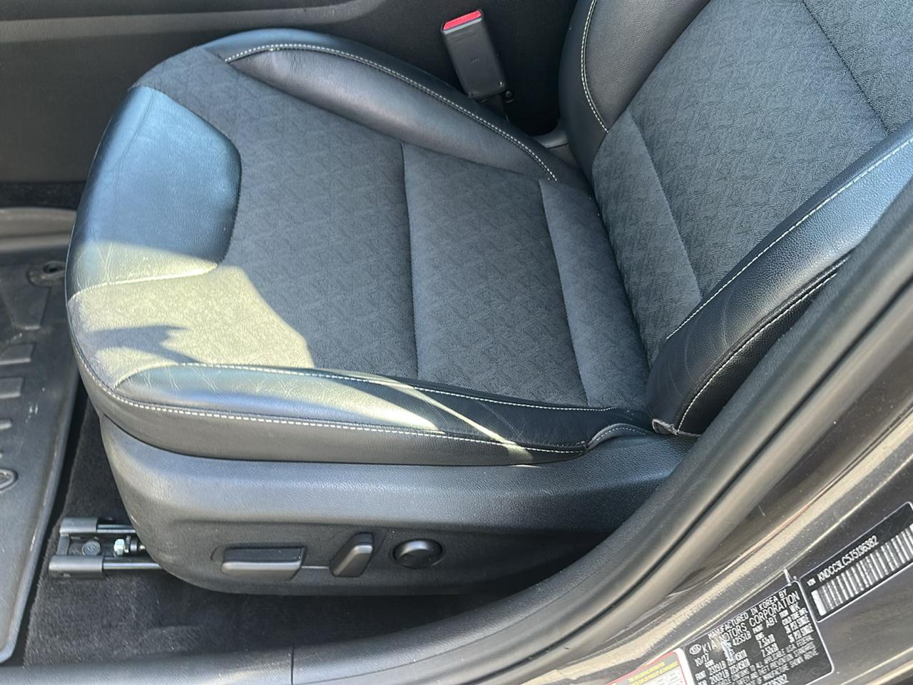 Kia Niro EX FWD 2018