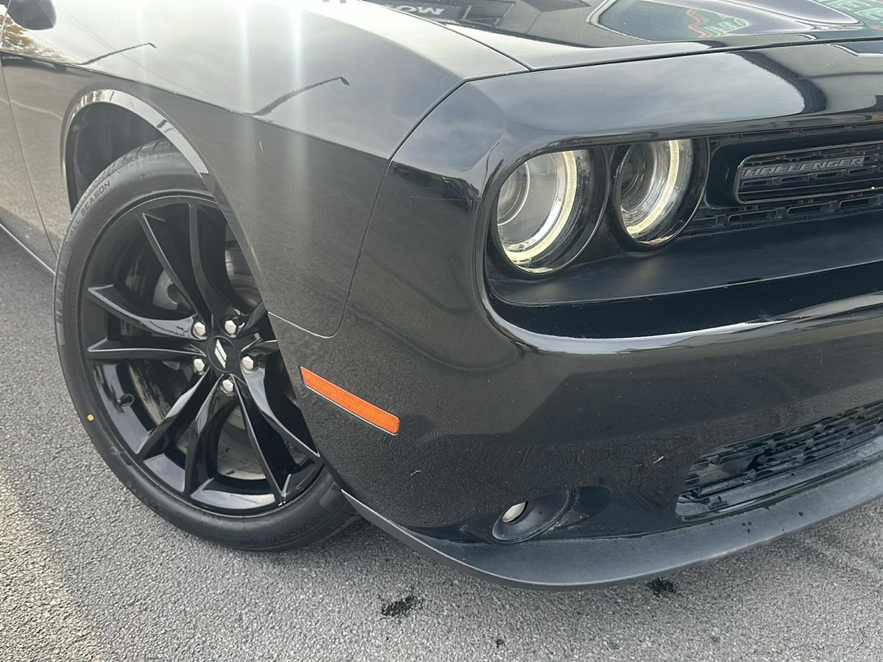 Dodge Challenger SXT Plus RWD 2018