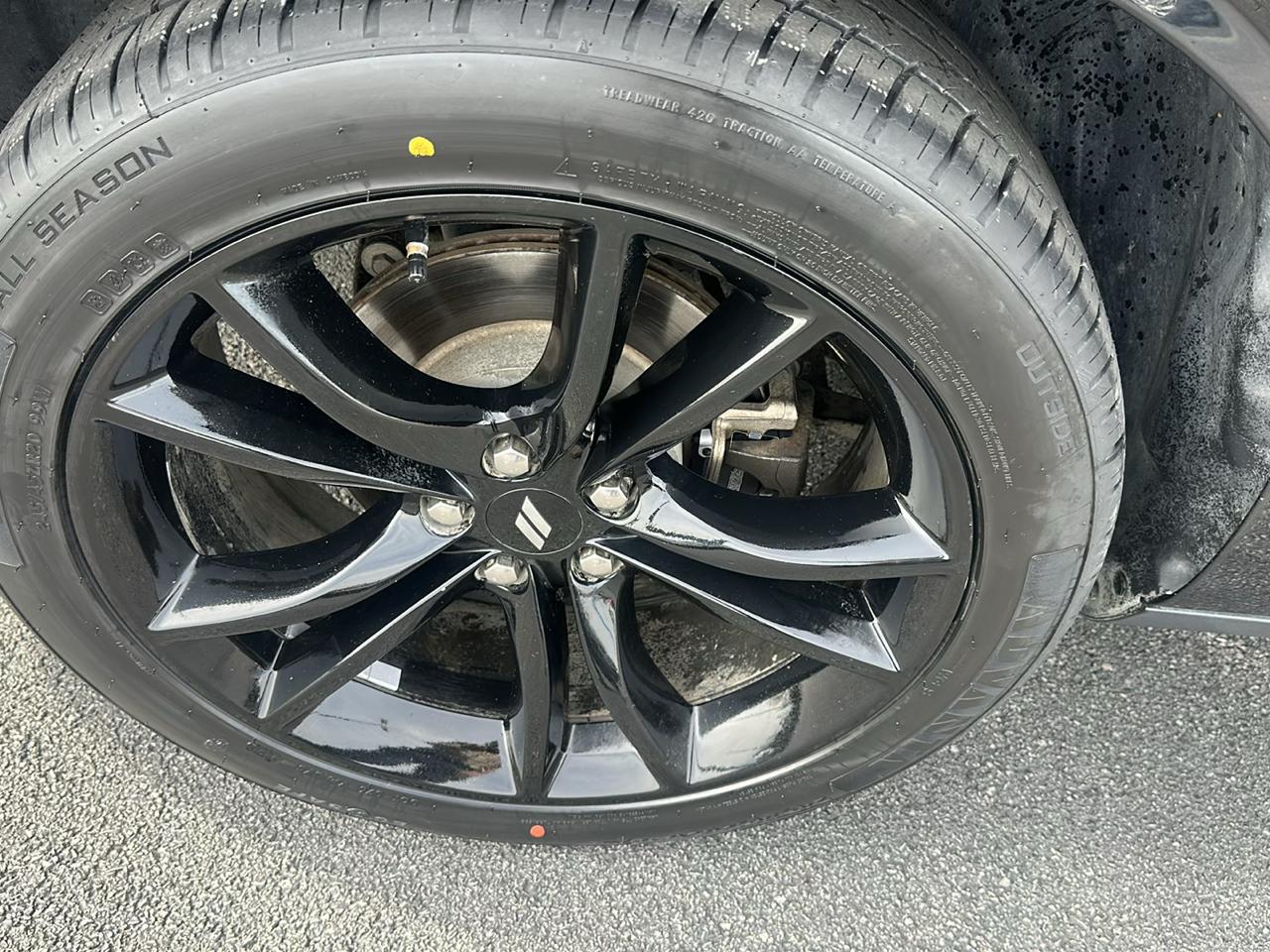 Dodge Challenger SXT Plus RWD 2018