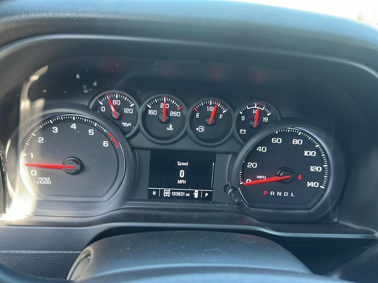 Chevrolet Silverado 1500 4WD Crew Cab 147" Custom Trail Boss 2021