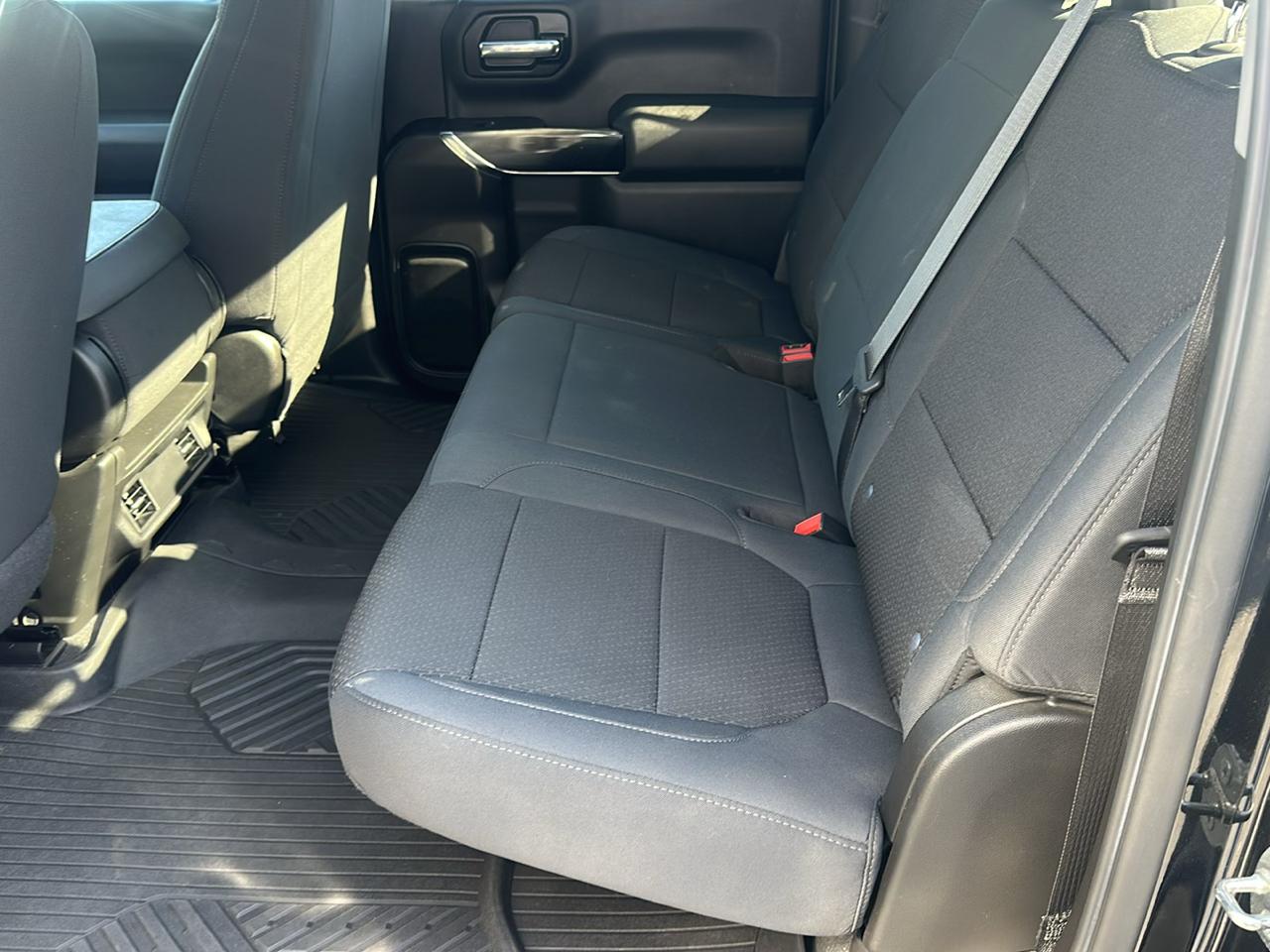 Chevrolet Silverado 1500 4WD Crew Cab 147" Custom Trail Boss 2021