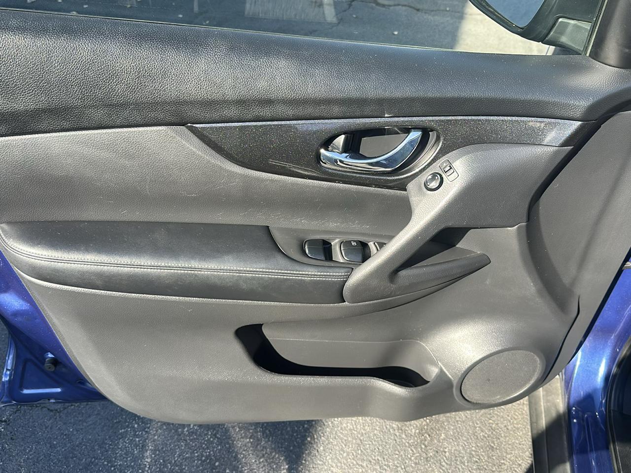 Nissan Rogue SV 2020