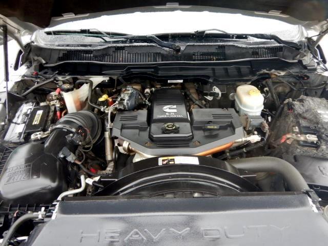 RAM 2500 Tradesman Crew Cab SWB 4WD 2016 RAM 2500 Tradesman Crew Cab SWB 4WD 2016