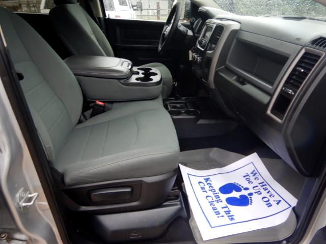 RAM 2500 Tradesman Crew Cab SWB 4WD 2016 RAM 2500 Tradesman Crew Cab SWB 4WD 2016