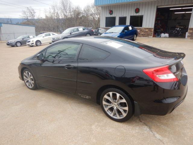 Honda Civic Si Coupe 6-Speed MT 2012