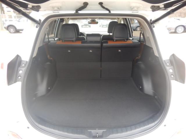 Toyota RAV4 Limited FWD 2018