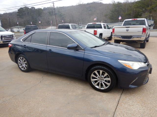 Toyota Camry XLE V6 2015