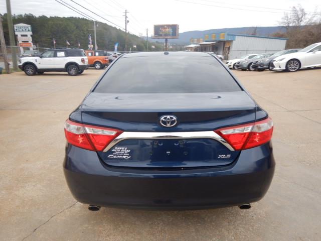 Toyota Camry XLE V6 2015