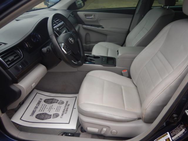 Toyota Camry XLE V6 2015