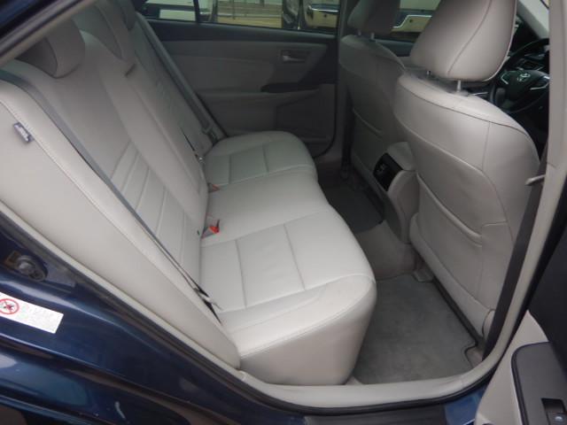 Toyota Camry XLE V6 2015