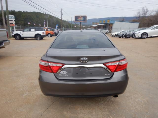Toyota Camry XLE 2016