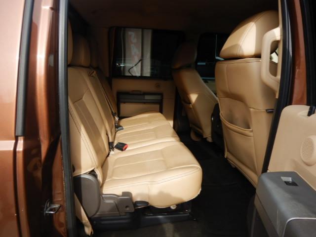 Ford F-250 SD Lariat Crew Cab 4WD 2011