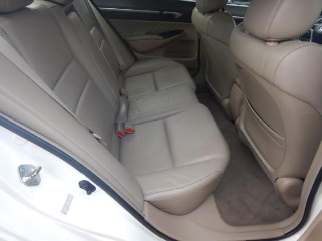 Honda Civic EX-L Sedan 2009