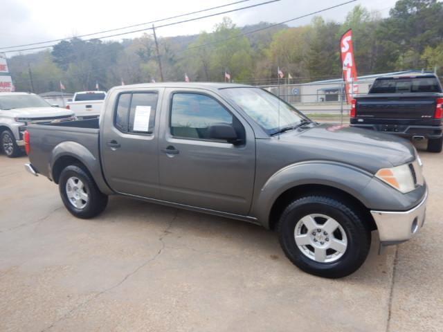 Nissan Frontier SE Crew Cab 2WD 2005