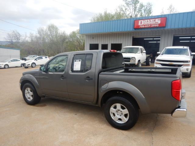 Nissan Frontier SE Crew Cab 2WD 2005