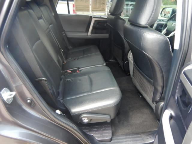 Toyota 4Runner SR5 4WD 2013