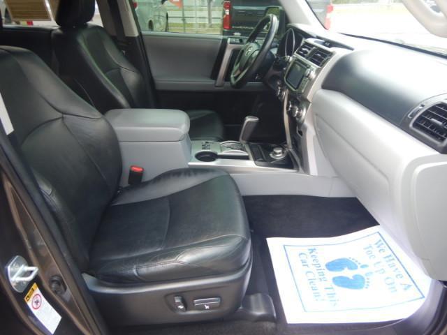 Toyota 4Runner SR5 4WD 2013