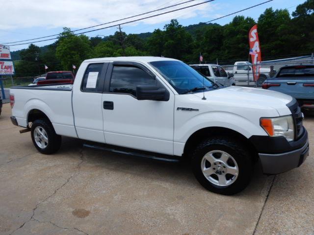 Ford F-150 XLT SuperCab 8-ft. Bed 2WD 2013
