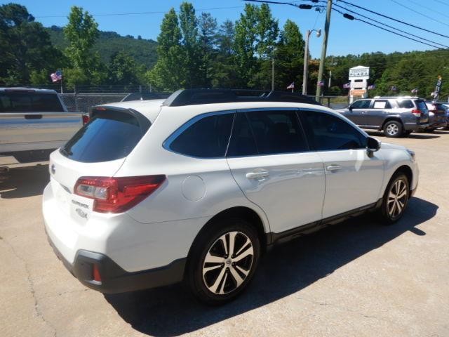 Subaru Outback  2018