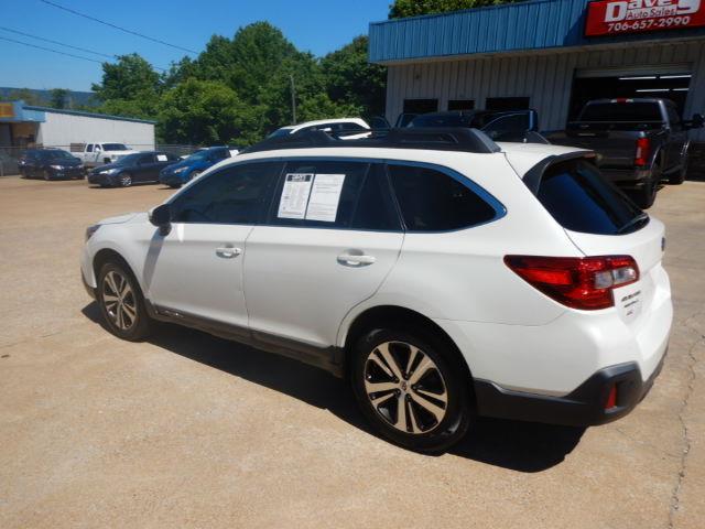 Subaru Outback  2018