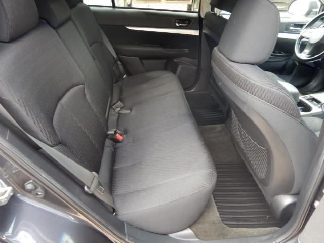 Subaru Outback 2.5i Premium 2012