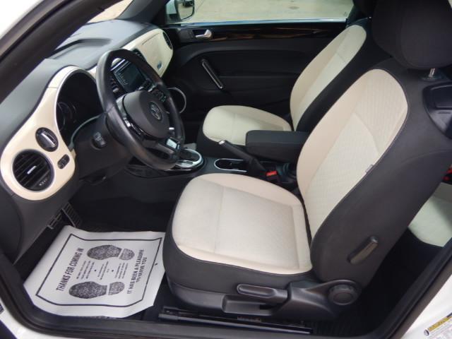 Volkswagen Beetle  2019