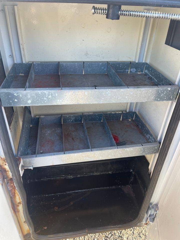 Ford Econoline E-350 Super Duty 2010