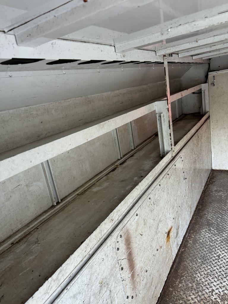 Ford Econoline E-350 Super Duty 2010