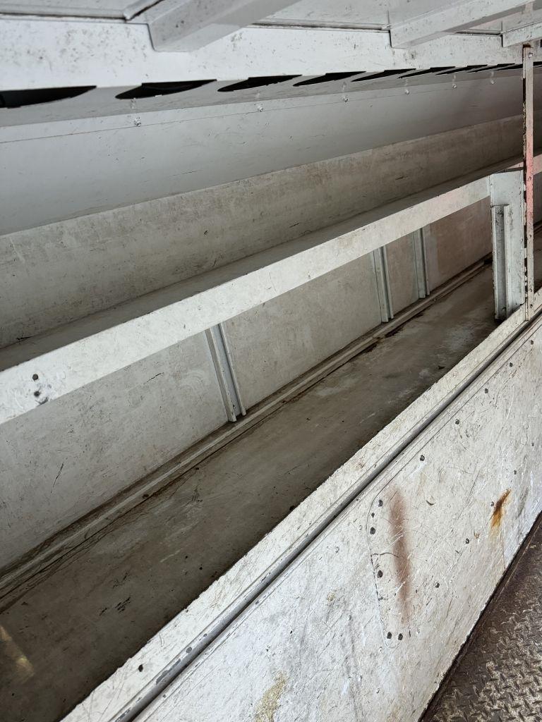 Ford Econoline E-350 Super Duty 2010