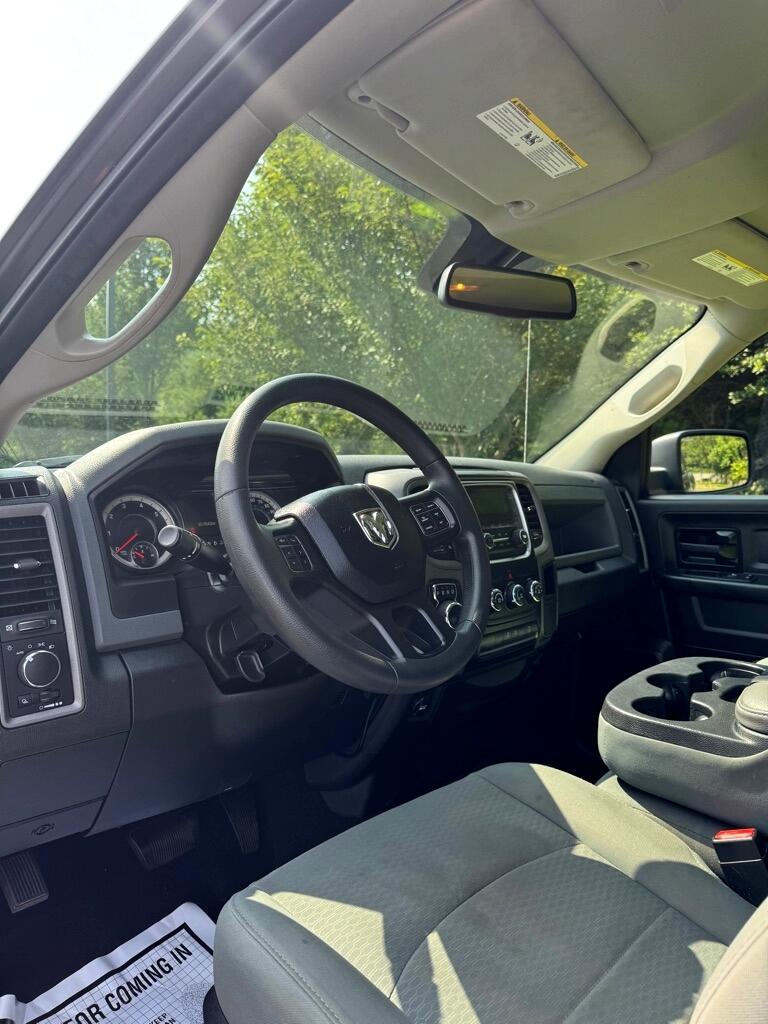 2019 Ram 1500 Classic photo 14