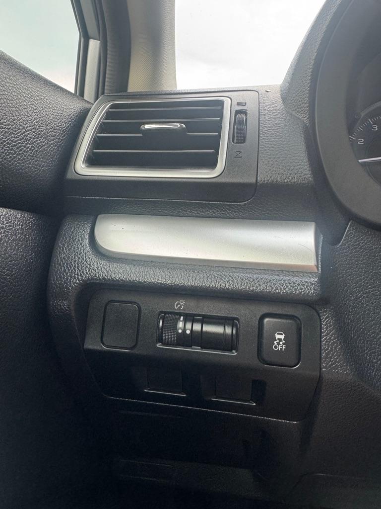 Subaru XV Crosstrek 5dr CVT 2.0i Limited 2015