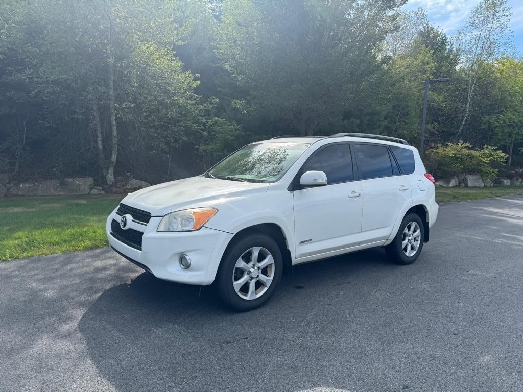 Toyota RAV4 4WD 4dr I4 Limited (Natl) 2012