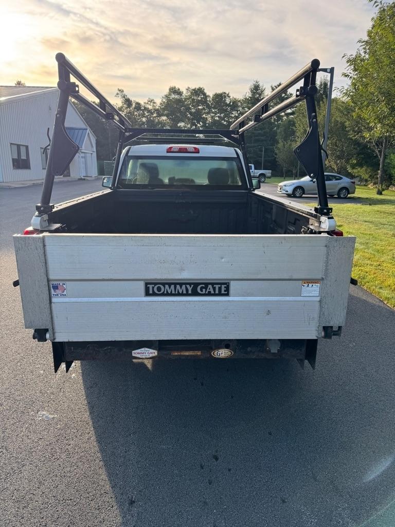 Chevrolet Silverado 1500 2WD Reg Cab 140" Work Truck 2019
