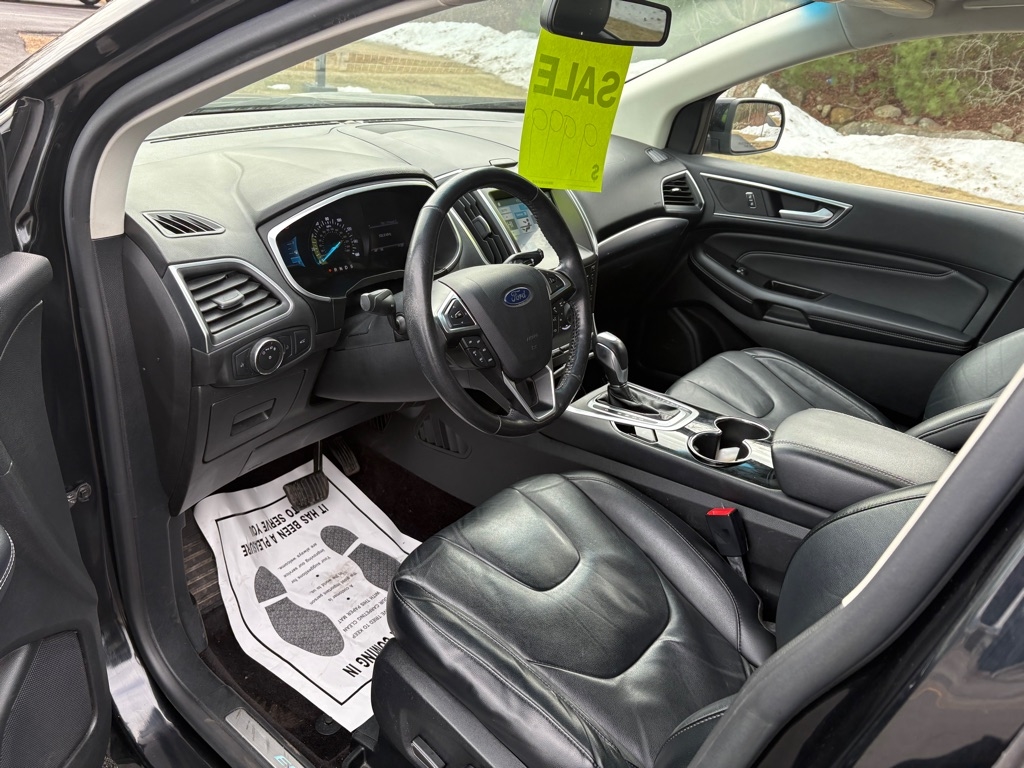 Ford Edge 4dr Titanium AWD 2016