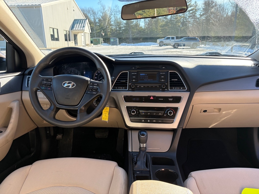 Hyundai Sonata 4dr Sdn 2.4L SE PZEV 2015
