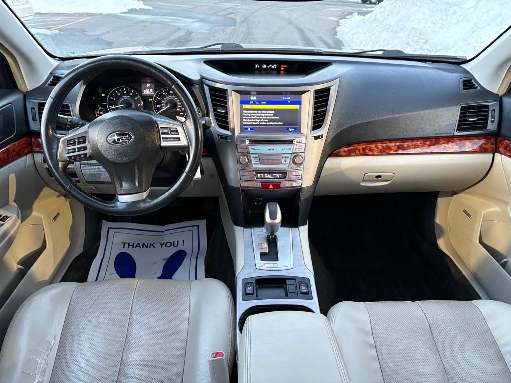 Subaru Outback 4dr Wgn H4 Auto 2.5i Limited 2012