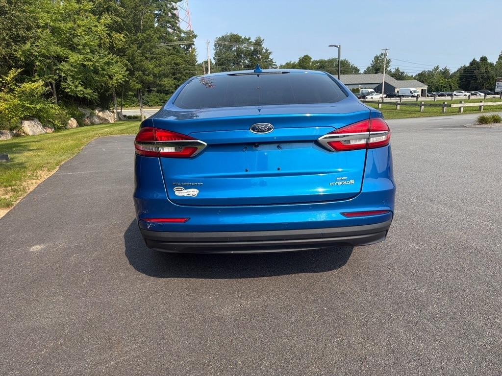 Ford Fusion Hybrid SE FWD 2019