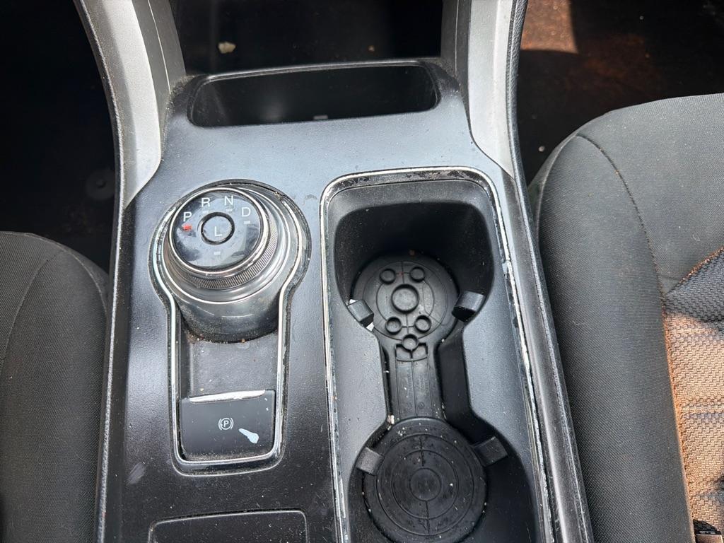 Ford Fusion Hybrid SE FWD 2019