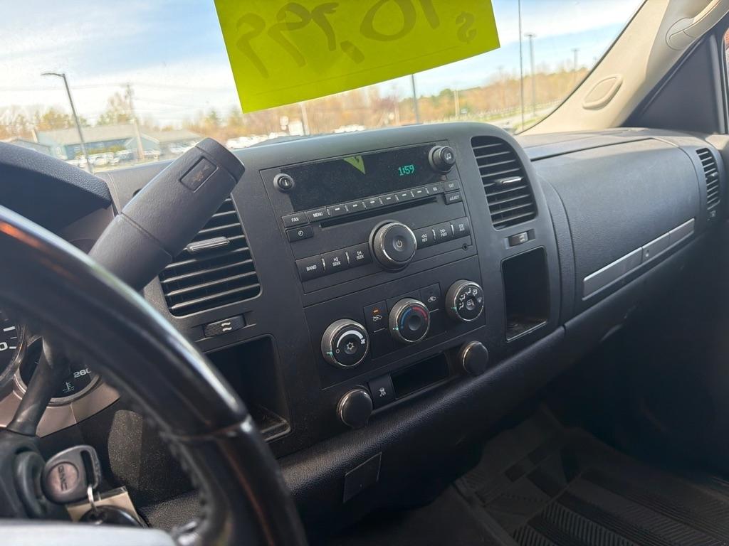 GMC Sierra 1500 2WD Ext Cab 143.5" SLE 2010