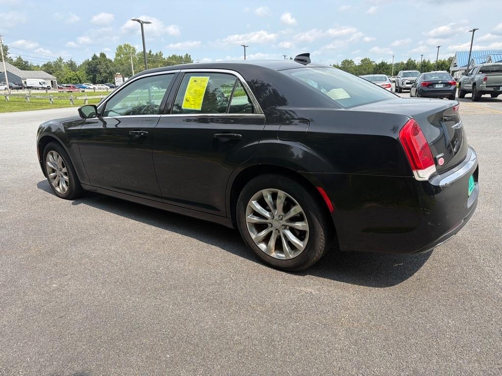 Chrysler 300 Touring L AWD 2018