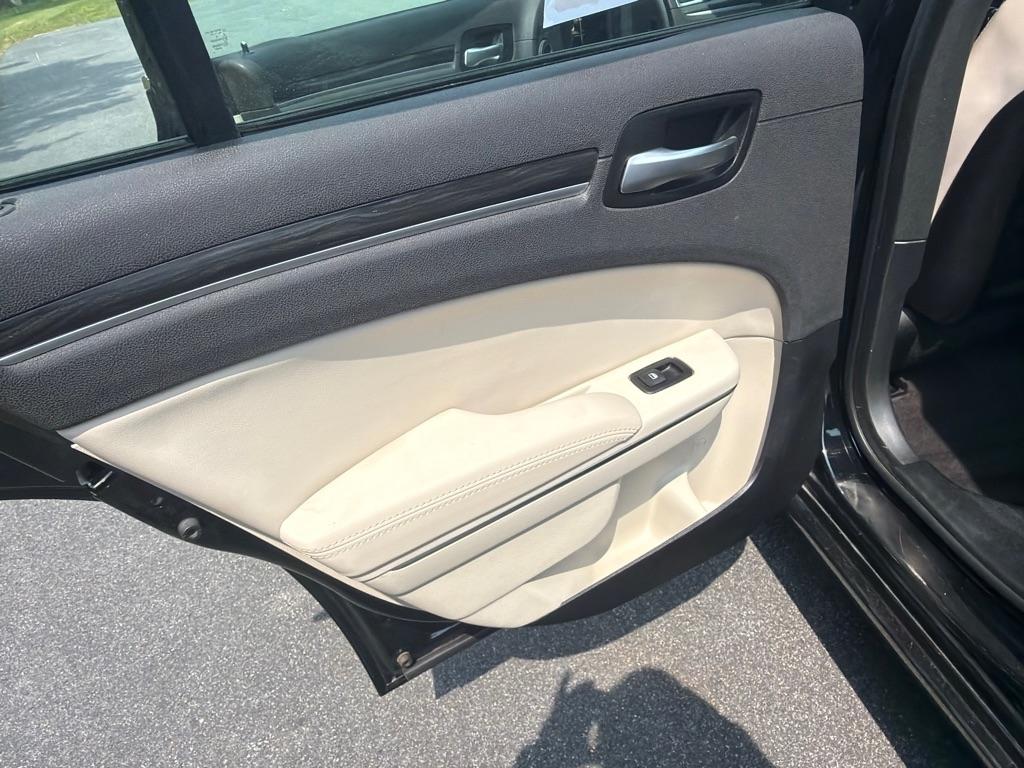 Chrysler 300 Touring L AWD 2018